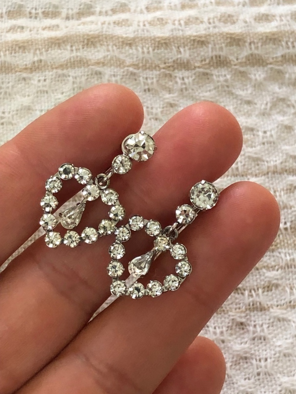 Krementz Crystal Heart Earrings Vintage Screwback